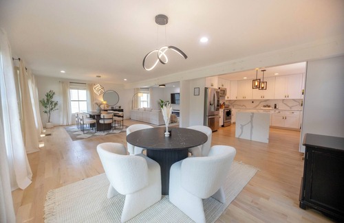 East Side House | Luxury Atlanta Home Near East Lake Golf & Beltline, Sleeps 10 + Pet-Friendly!