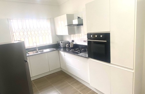 Santeo Apartment | Luxury Away from Home at Sanctuary House Apartments, East Legon Hills