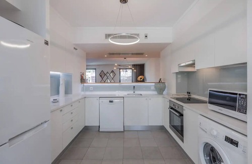 Pena Condo | Luxury Baixa With Castle View