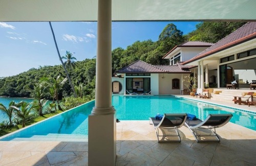 Wichit Villa | Luxury Beach Front Hai Leng Villa AO YON