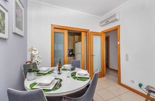 Areias de Sao Joao Apartment | Luxury "Beach Front" Apt. PERFECT Location, 2 min. walk to Beach, 5 min to STRIP