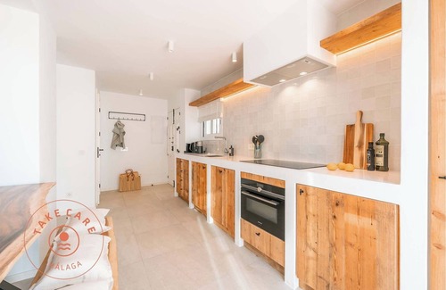 Playas del Palo Ski Chalet | Luxury beach house, El Palo - TakeCareMalaga