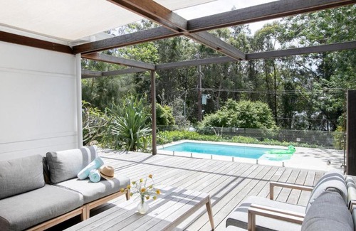 Macmasters Beach House | Luxury Beach Shack With Pool and Short Walk To Beach
