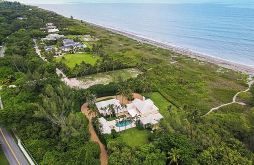 Jupiter House | Luxury Beachfront Home with Private Beach Path & Pool – Hobe Sound, FL