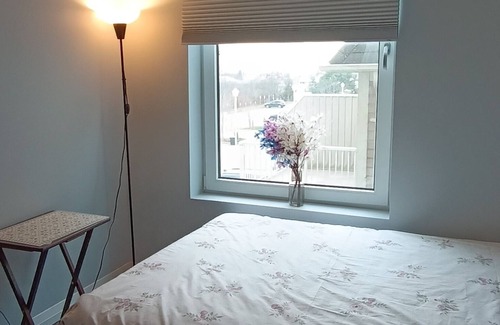 Pickering Apartment | Luxury bedroom and washroom at Bay Ridges, Pickering