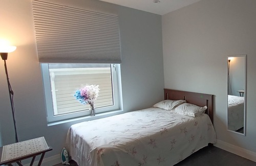 Pickering Apartment | Luxury bedroom and washroom at Bay Ridges, Pickering