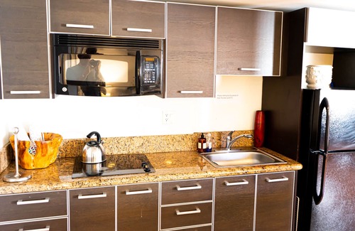 Beverly Hills Apartment | Luxury Beverly Hills Apartment