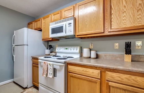 Arthur Apartment | Luxury Brooklyn St APT - Near LMU & Nat’l Park