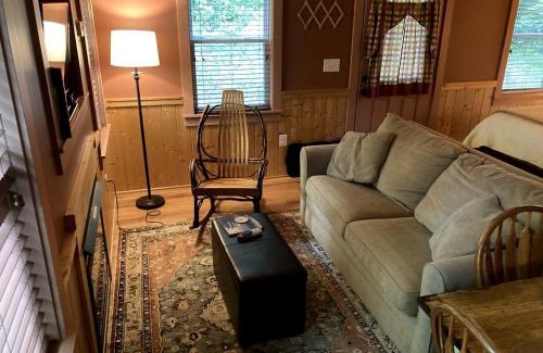 Elkin House | Luxury Cabin Rental with Beautiful Water Views near Charlotte, North Carolina