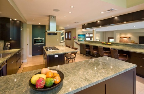 Leahi Park House | Luxury Casa de Makalei by Gather w/Diamond Head Views, Private Pool & A/C