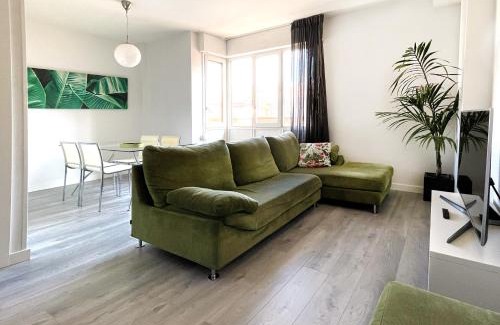 Vitoria-Gasteiz Old Town Apartment | Luxury Cercas Bajas Vitoria