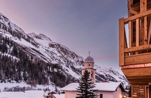Les Brevieres Ski Chalet | Luxury Chalet "Casa San Bernardo" - Wellness Area, Game Room, Meeting Room