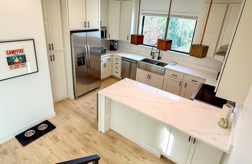 Fraser House | Luxury Chalet 851 I Great Views I Best Price I Discounted Attractions