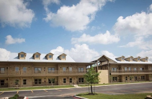 Gruene Condo | Luxury Condo Hidden Gem of Gruene Resort- A10