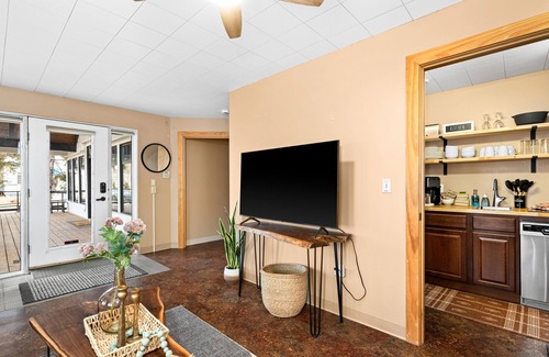 Canal Park Condo | Luxury Condo w/Beach Access | Dragestil 723-2