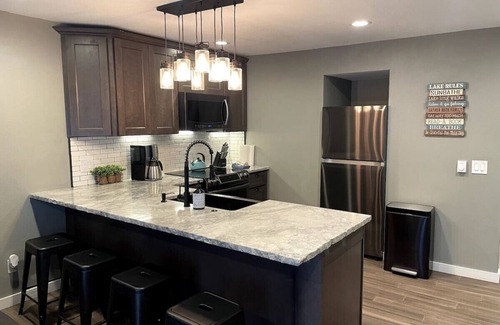 Dillon Apartment | Luxury Condo w/Stunning Views