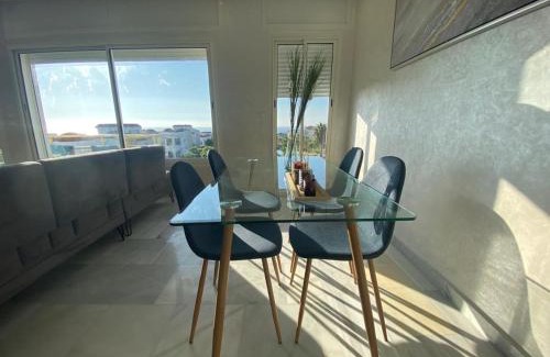 Achakkar Apartment | luxury condo with sea view