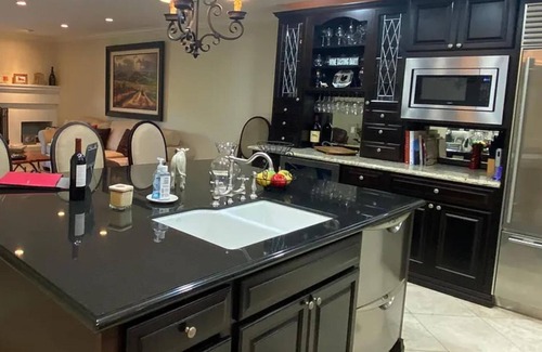 Yountville Condo | Luxury Condominium Just Steps From Downtown Yountville