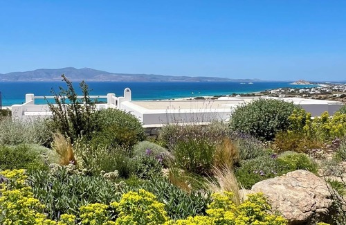 Naxos Villa | Luxury contemporary property in Naxos, up to 16 guests.