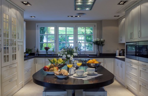 Gaucin House | Luxury Country Estate, with Outdoor Swimming-pool & Heated Indoor Pool.