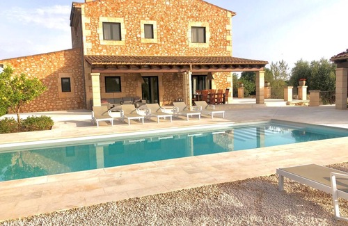 Campos Villa | Luxury countryside modern private villa near Santanyi and best island beaches.