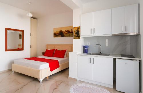 Qafe e Gjashtes House | Luxury Dennis Home