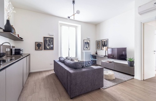Centro Direzionale Apartment | Luxury, Design and SPA in the Center of Milan