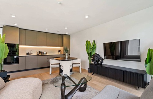 Ville Haute Apartment | Luxury Downtown Apartment with Modern Amenities