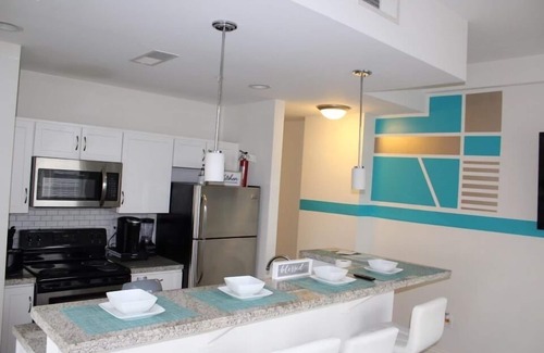 Old Northside Condo | Luxury downtown condominium near the circle.