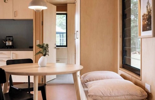 Booroobin House | Luxury Eco Cabin Maleny, Spectacular 360 Views!