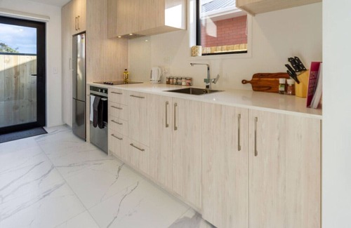 Papanui House | Luxury Escape for 2, Single Level Studio, Papanui