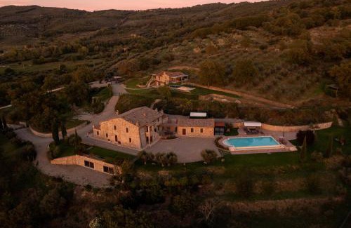 Torricella Villa | Luxury Estate Villa Trasimena Lake