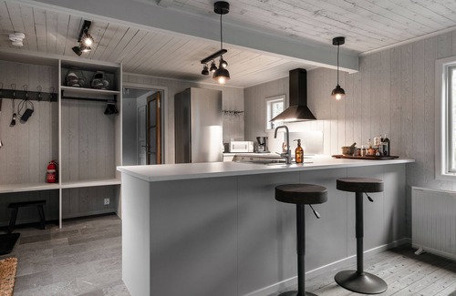 Blido House | Luxury family home near water