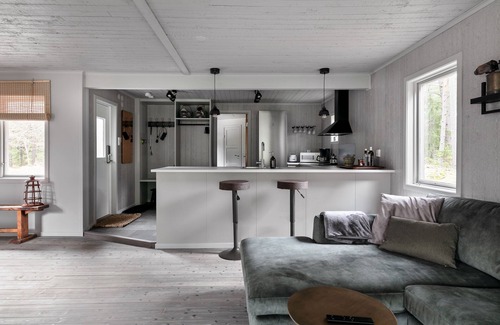 Blido House | Luxury family home near water