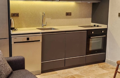 Kadikoy Apartment | Luxury Family Suite