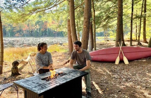 Hancock Other | Luxury Farm Stay-The Cottage at Glenrose - Wolf Pine Hollow