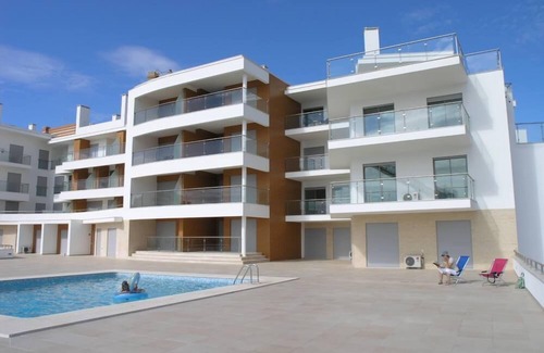 Olhos D'Agua Apartment | Luxury Front Line Apartment with large 60m2 Balcony