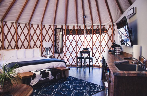 Escalante Resort | Luxury Glamping Yurt Resort Between National Parks with desert mountain views, close to hiking trails, slot canyons, off-roading and more!