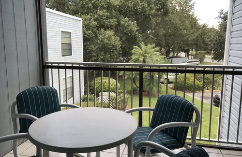 Ventura Condo | Luxury Golf Country Club Condo 2 Bedroom 2 Bathroom