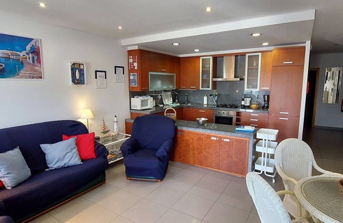 Cavacos Apartment | Luxury ground floor apartment, swimming pool, 190m from the beach.