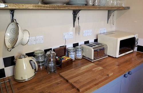 Heaton Apartment | Luxury Heaton Ouseburn Apartment free parking
