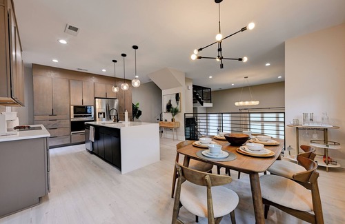 New Pathways House | Luxury High End Downtown Living