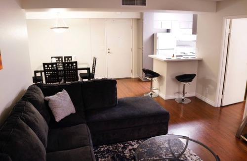 Bunker Hill Apartment | Luxury High-Rise in the heart of Los Angeles