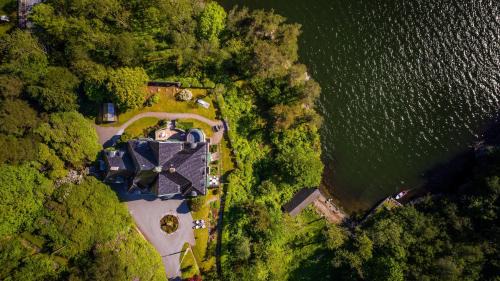 Fana Villa | Luxury Historic Villa with private coastline