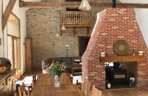 Jumilhac-le-Grand House | Luxury Holiday Rental For Families and Friends