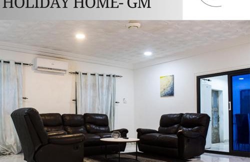 Tujereng House | Luxury Holiday Home GM