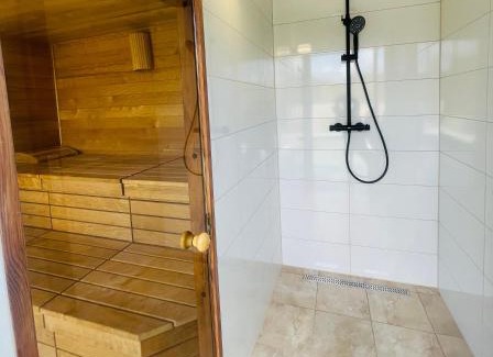 Tisina Villa | Luxury Holiday House BREZOV BREG