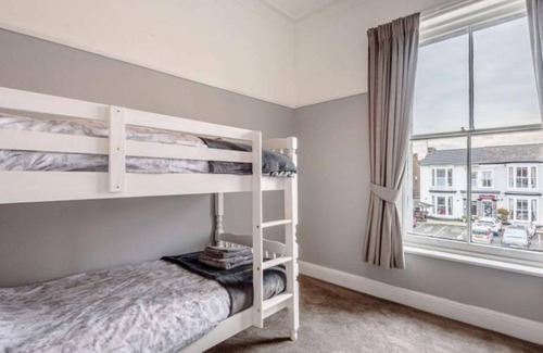 Southport House | Luxury Holiday House in Southport Victoria House