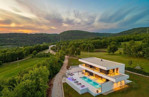 Sterna Villa | Luxury holiday in the heart of Istria with plenty of entertaining activities!