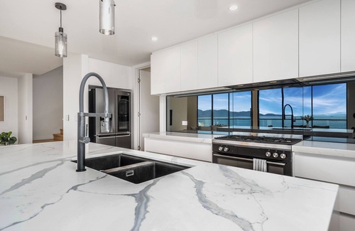 Castle Hill Villa | Luxury Holiday Villa B